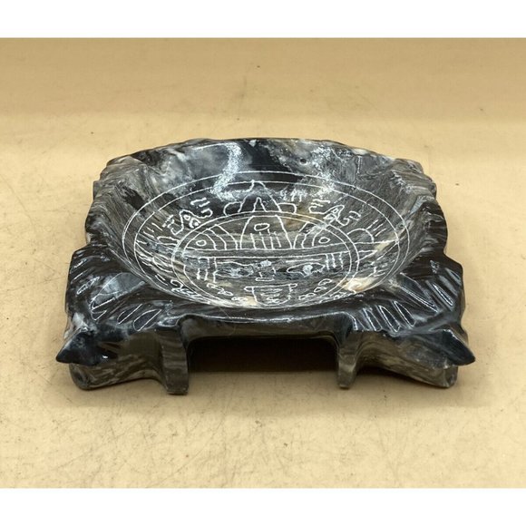 Mexican Folk Art Aztec Mayan Grey Marble Etched Carved Design Ashtray - Picture 7 of 9